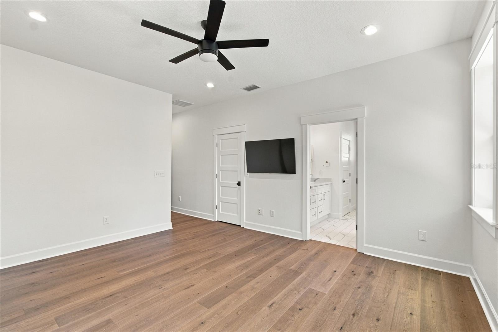 7409 S SPARKMAN ST — photo 31