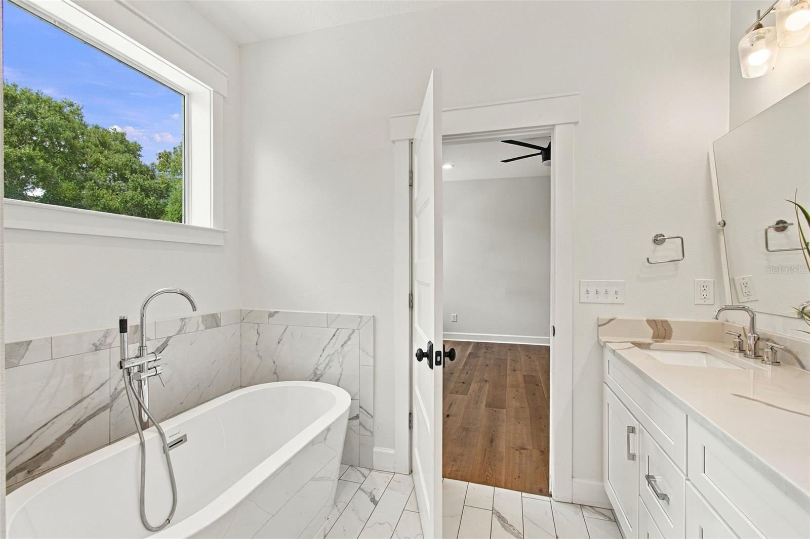 7409 S SPARKMAN ST — photo 36