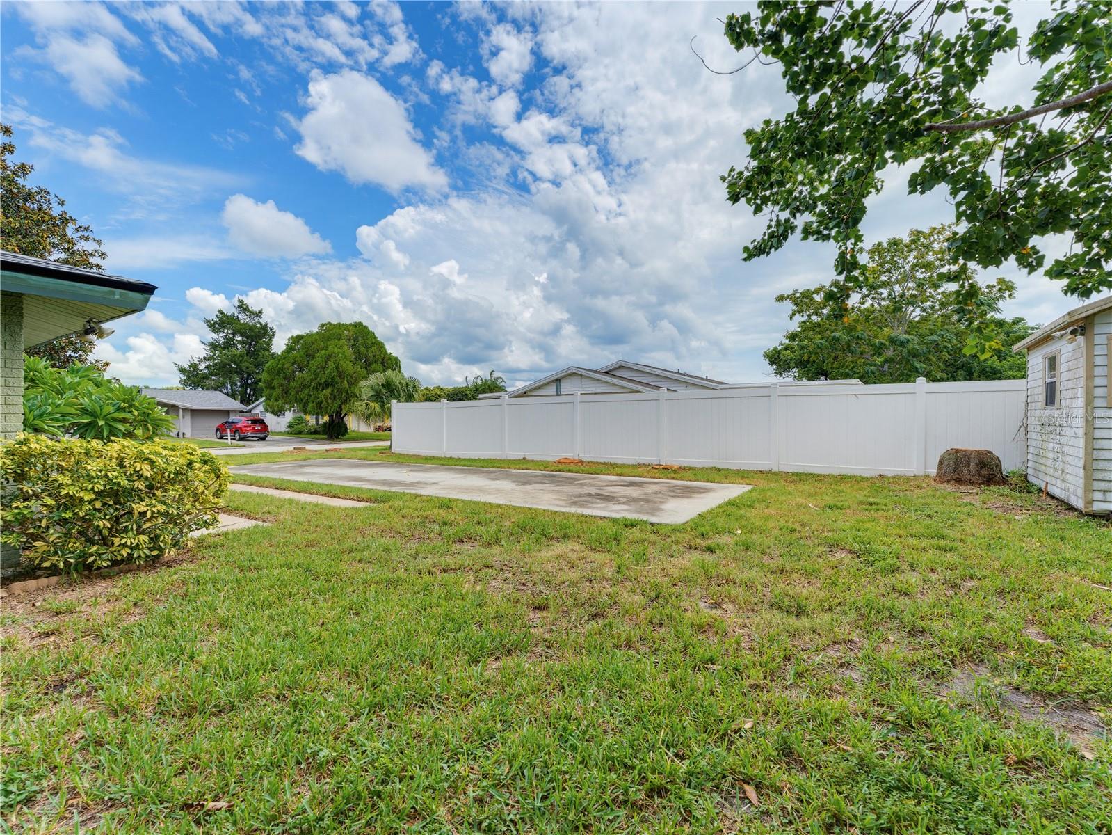 7014 FLAGGLER DR — photo 56