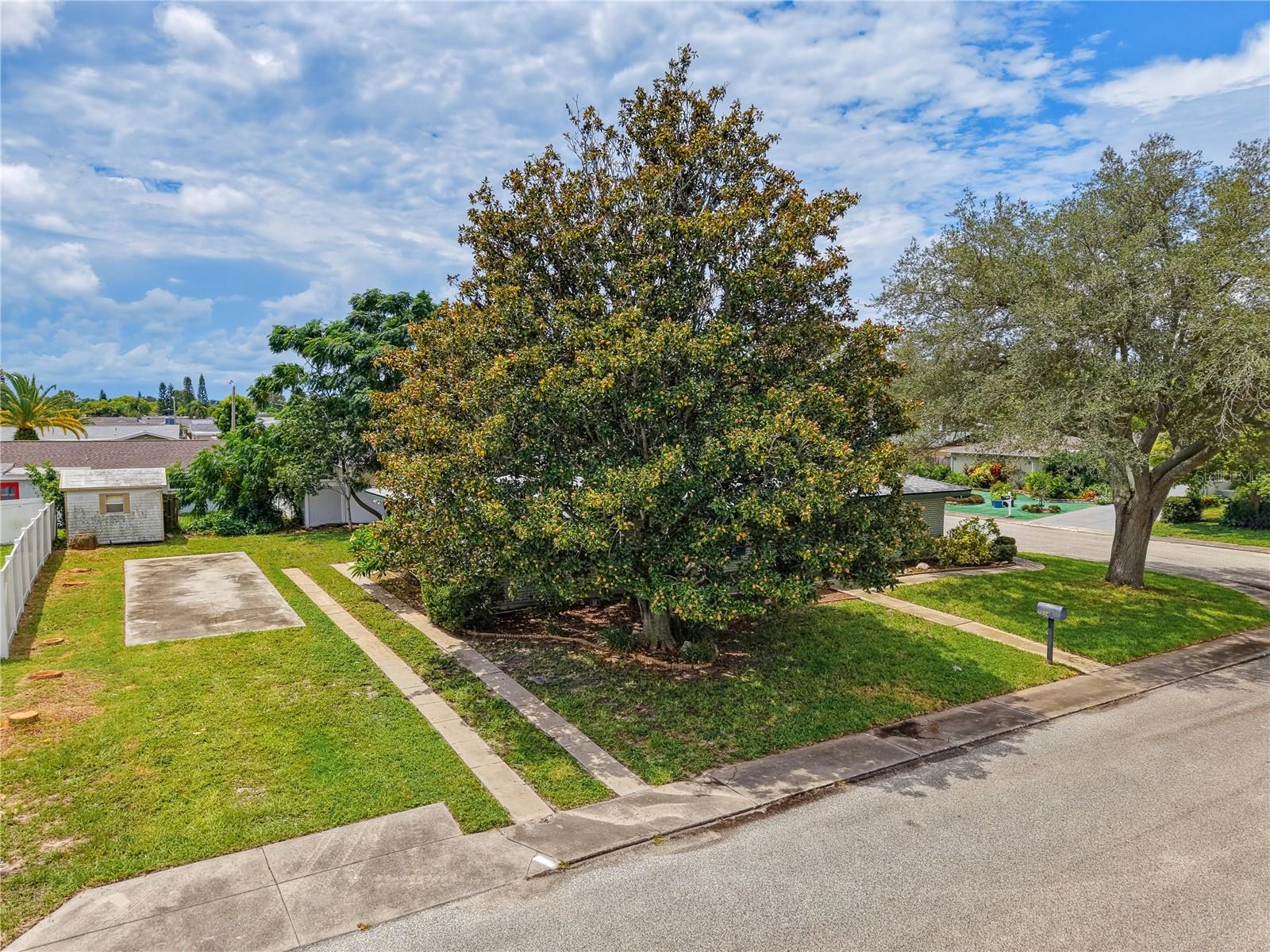 7014 FLAGGLER DR — photo 62