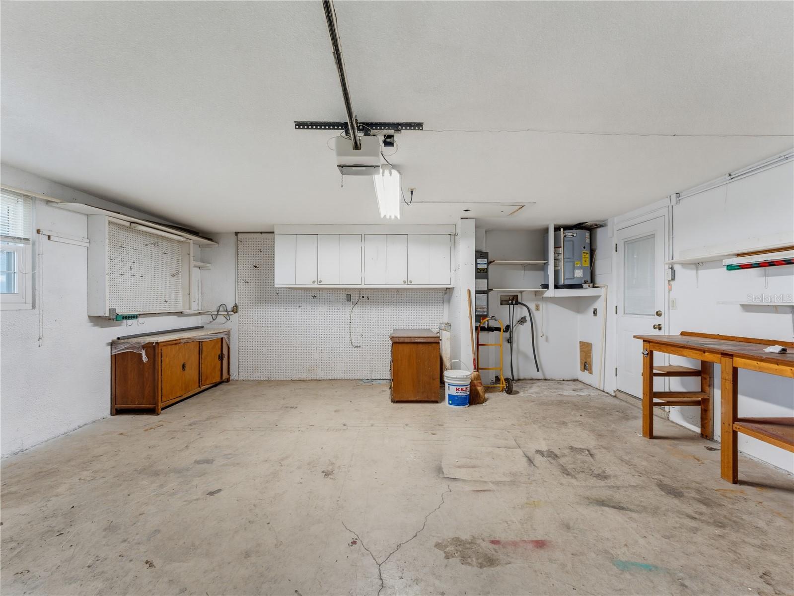 7014 FLAGGLER DR — photo 41