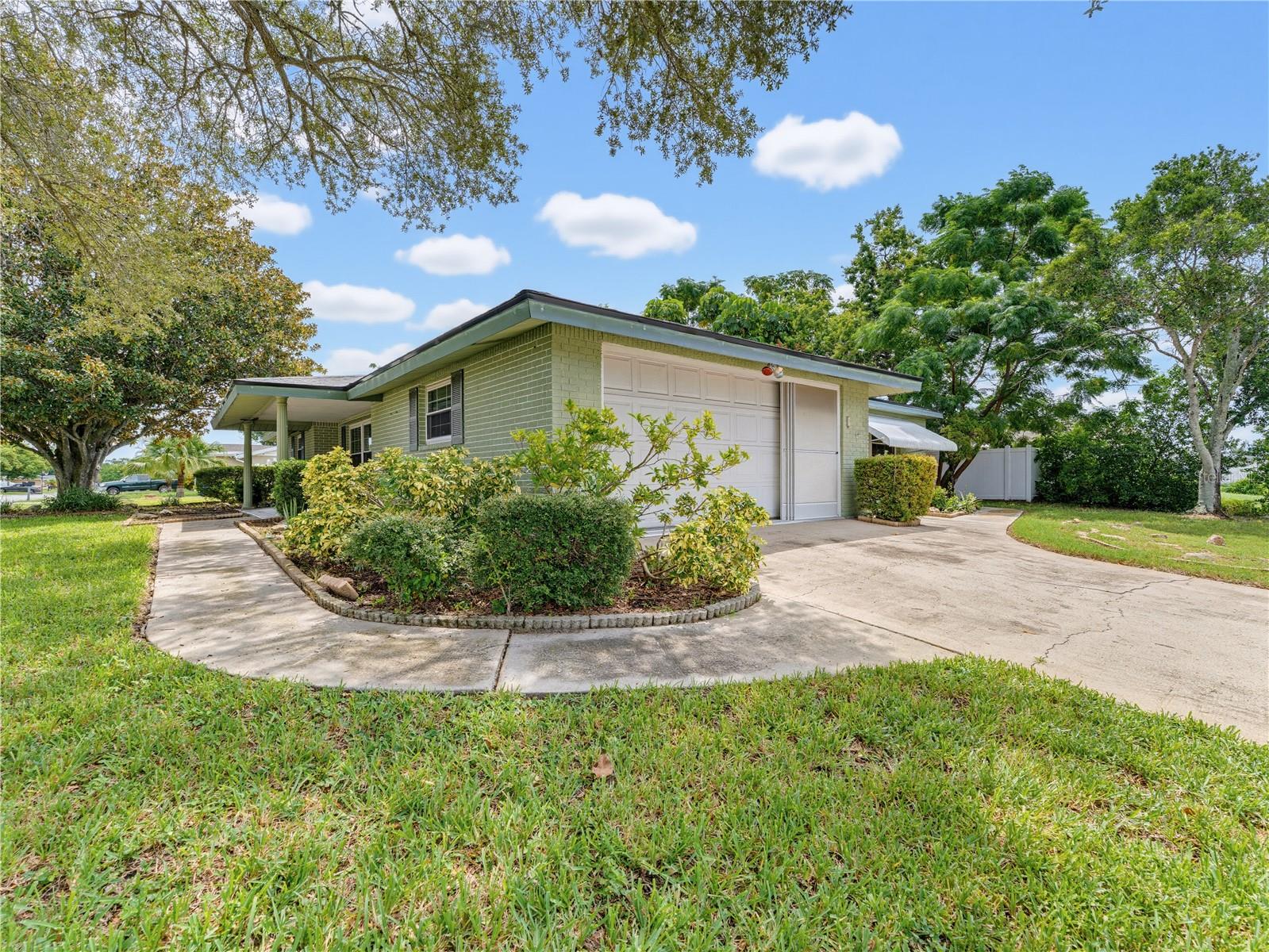 7014 FLAGGLER DR — photo 61