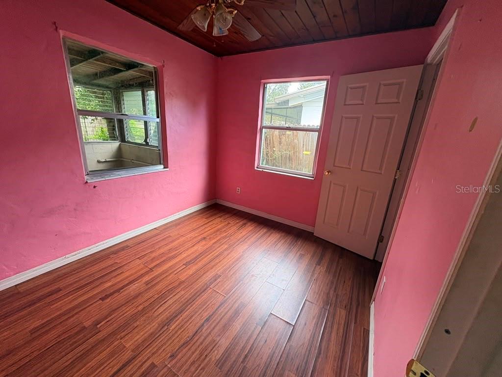 11124 MAHIN LN — photo 6