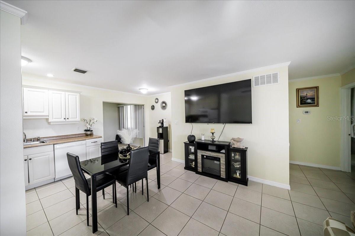 433 GRANADA BLVD — photo 8