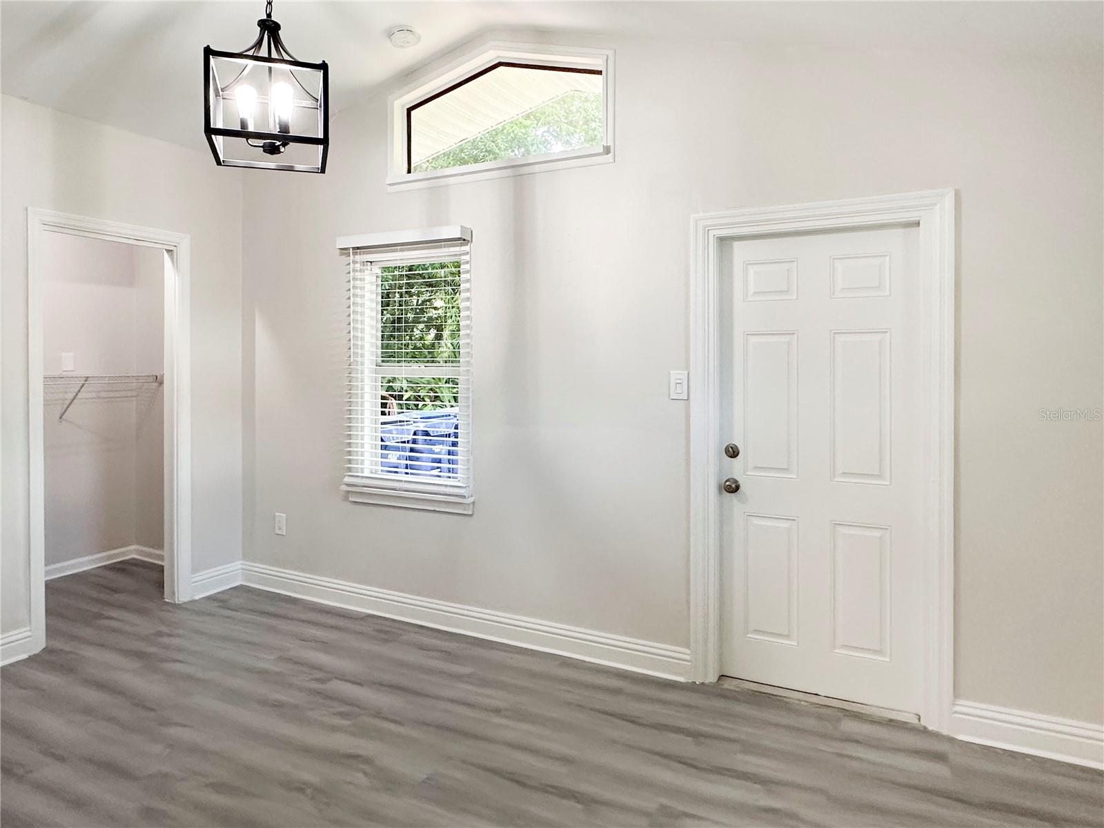 1818 WORRINGTON ST #2 — photo 8