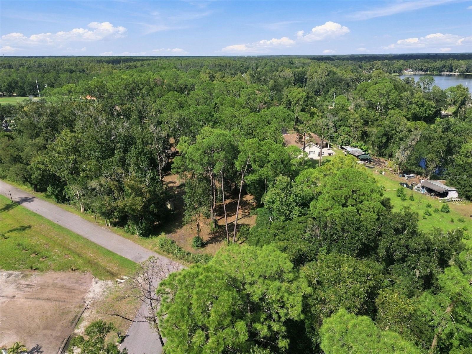 867 SUNSET LN — photo 25