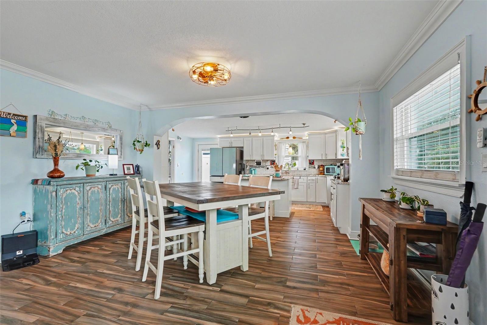 3204 W PEARL AVE — photo 11