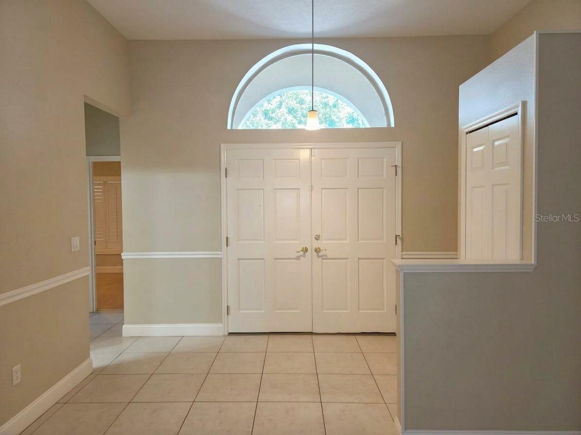 9403 LARKBUNTING DR — photo 3