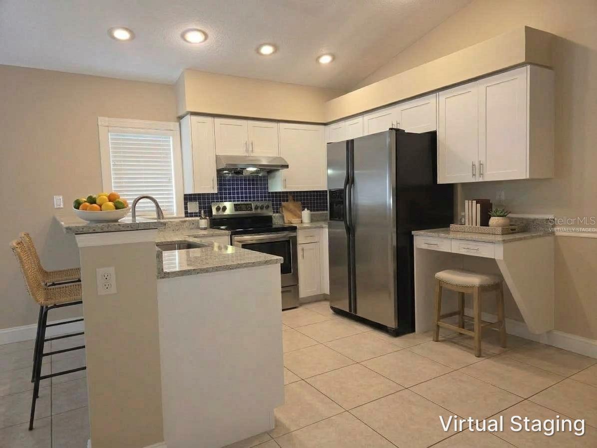 9403 LARKBUNTING DR — photo 8