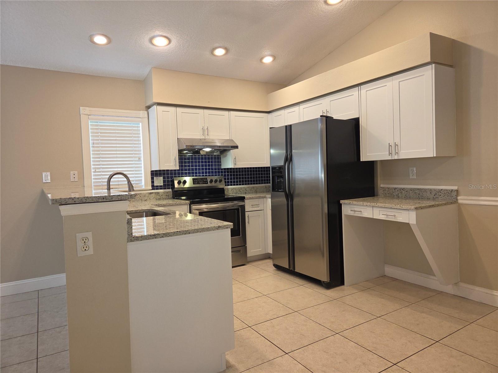 9403 LARKBUNTING DR — photo 9