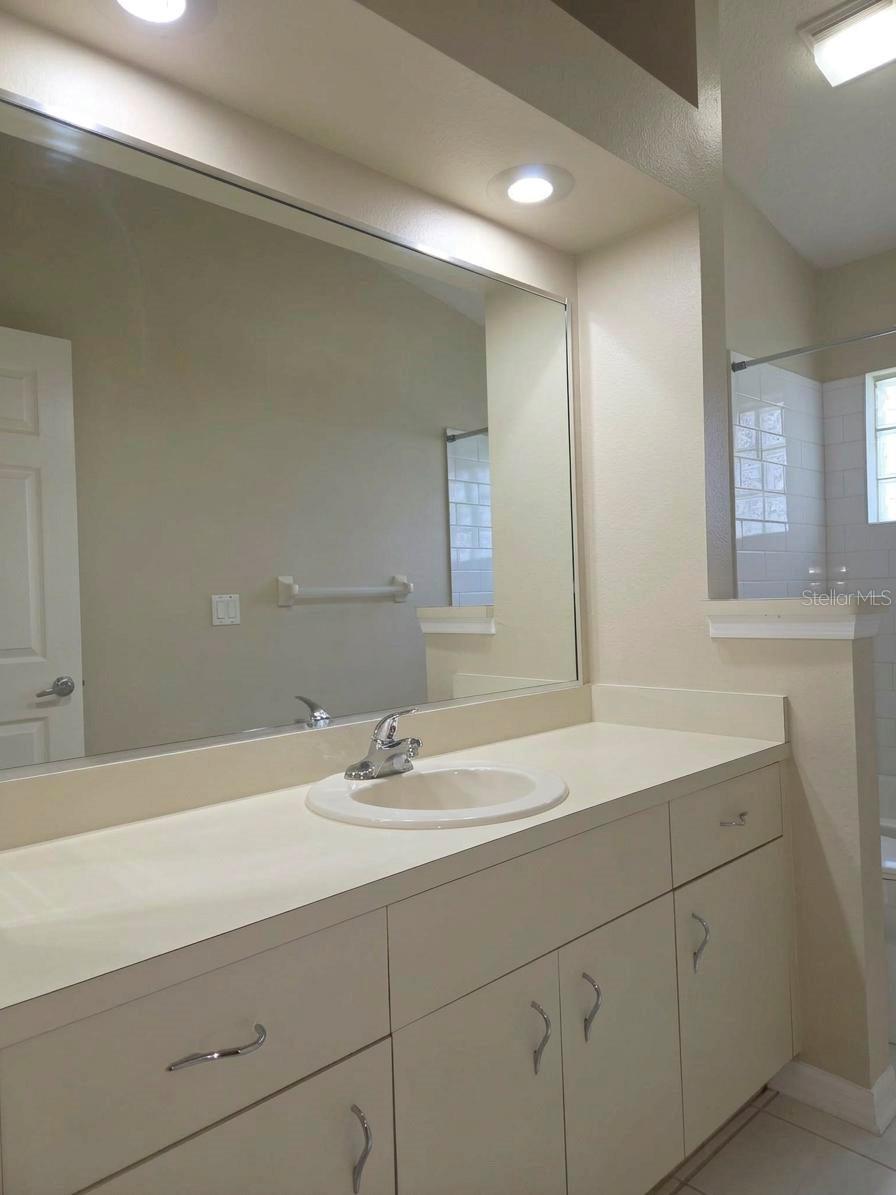 9403 LARKBUNTING DR — photo 27