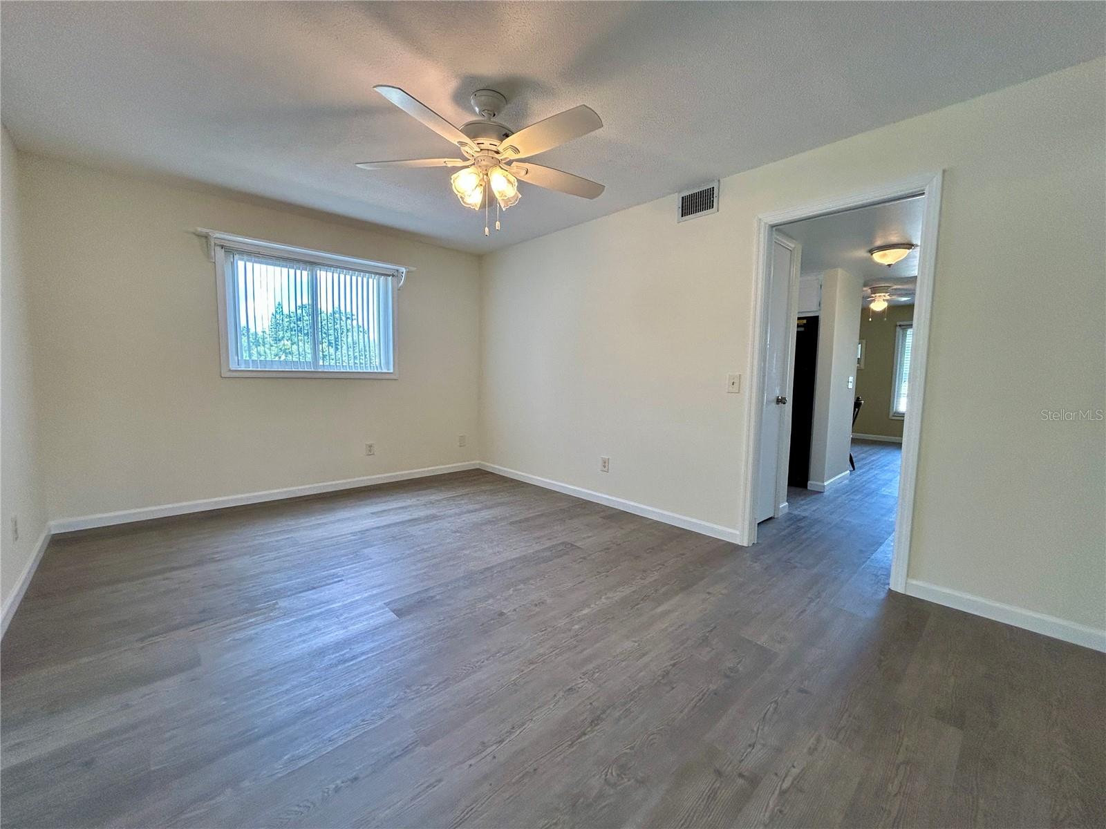 2000 WORLD PARKWAY BLVD #12 — photo 17
