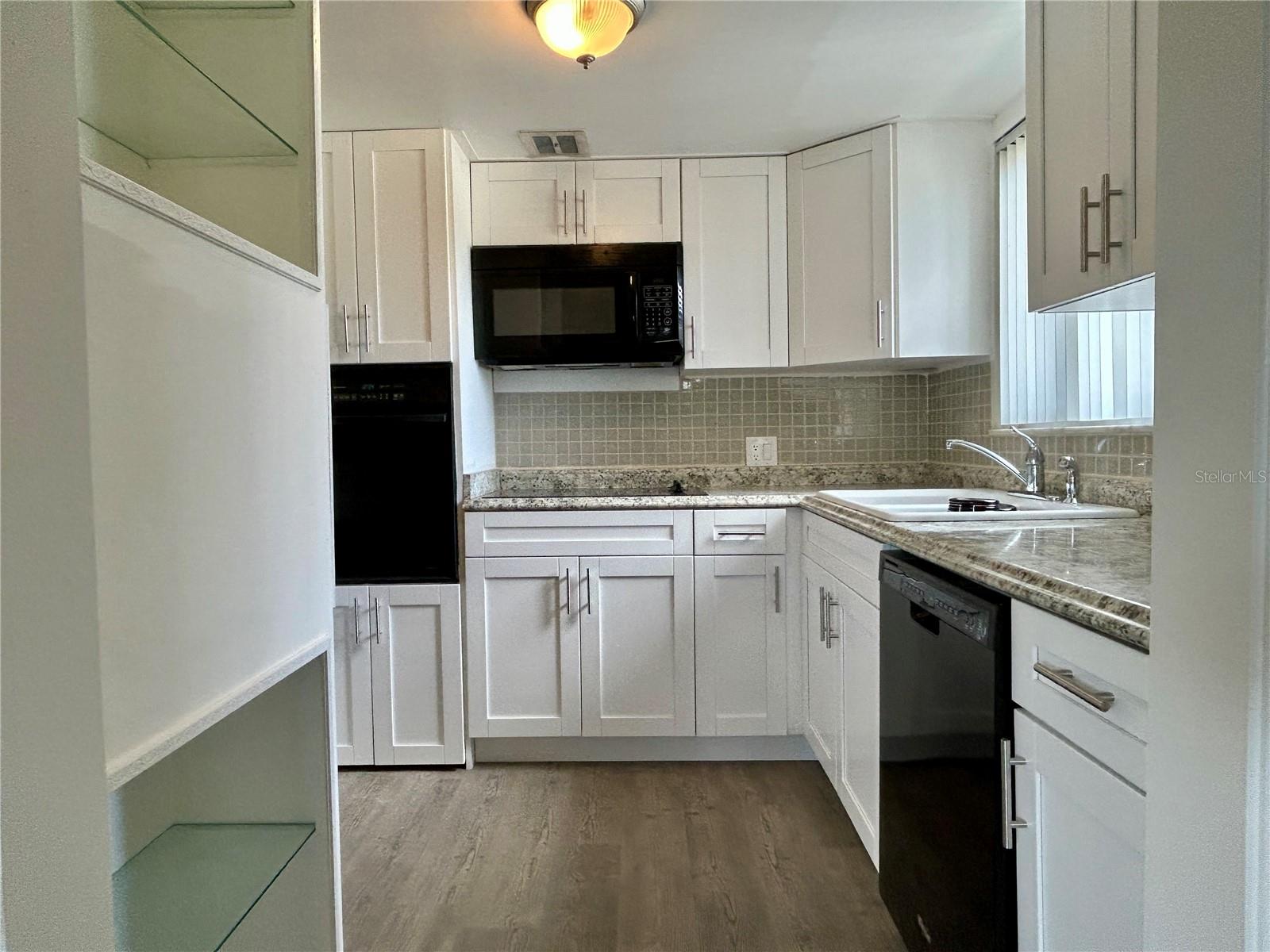 2000 WORLD PARKWAY BLVD #12 — photo 8