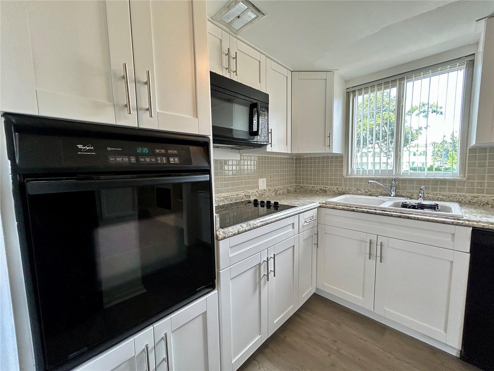 2000 WORLD PARKWAY BLVD #12 — photo 10