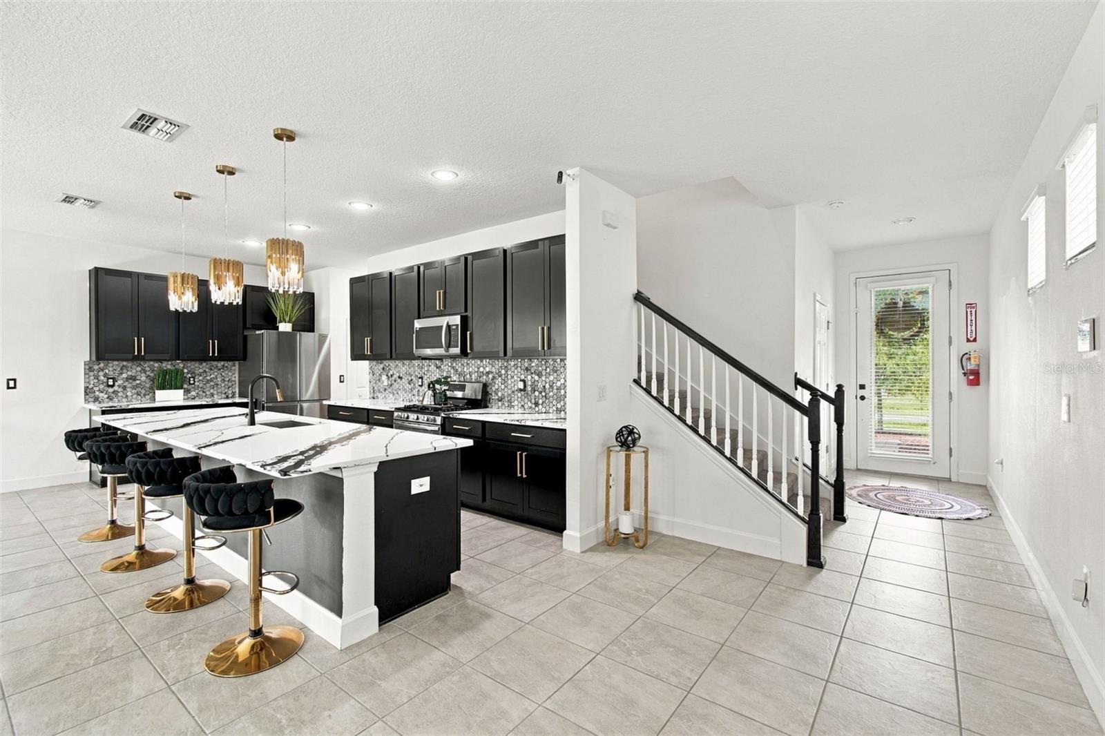 5453 DEL CORONADO DR — photo 2