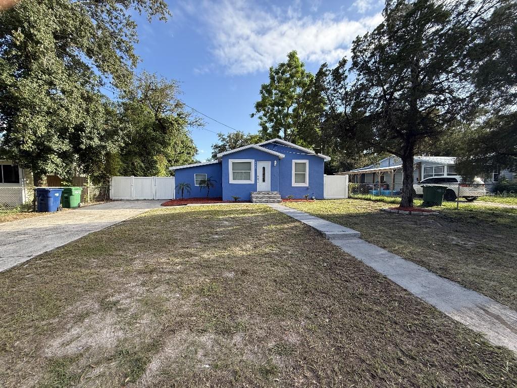 1110 W KNOLLWOOD ST — photo 41