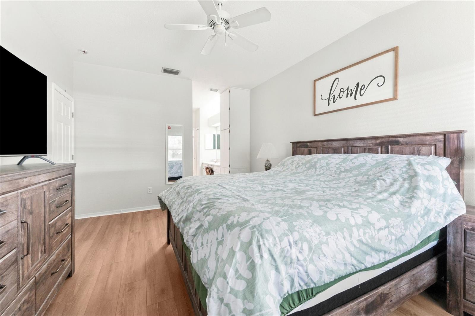 35229 JANINE DR — photo 16