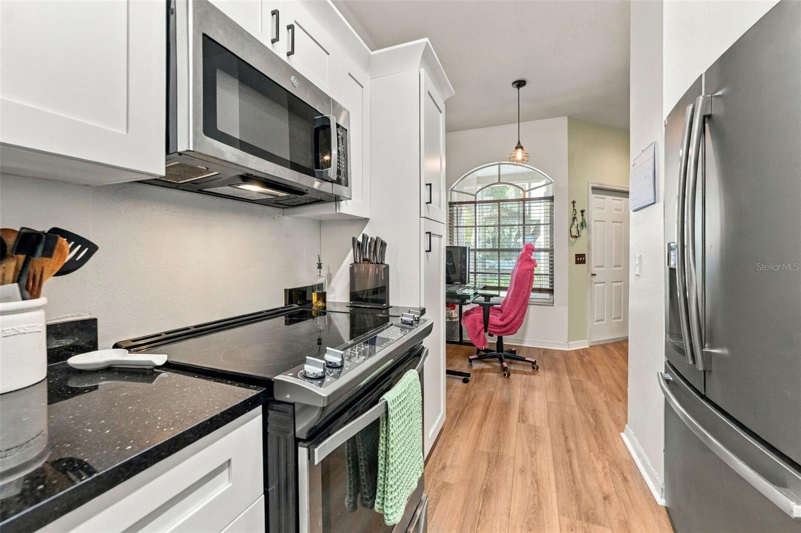 35229 JANINE DR — photo 7