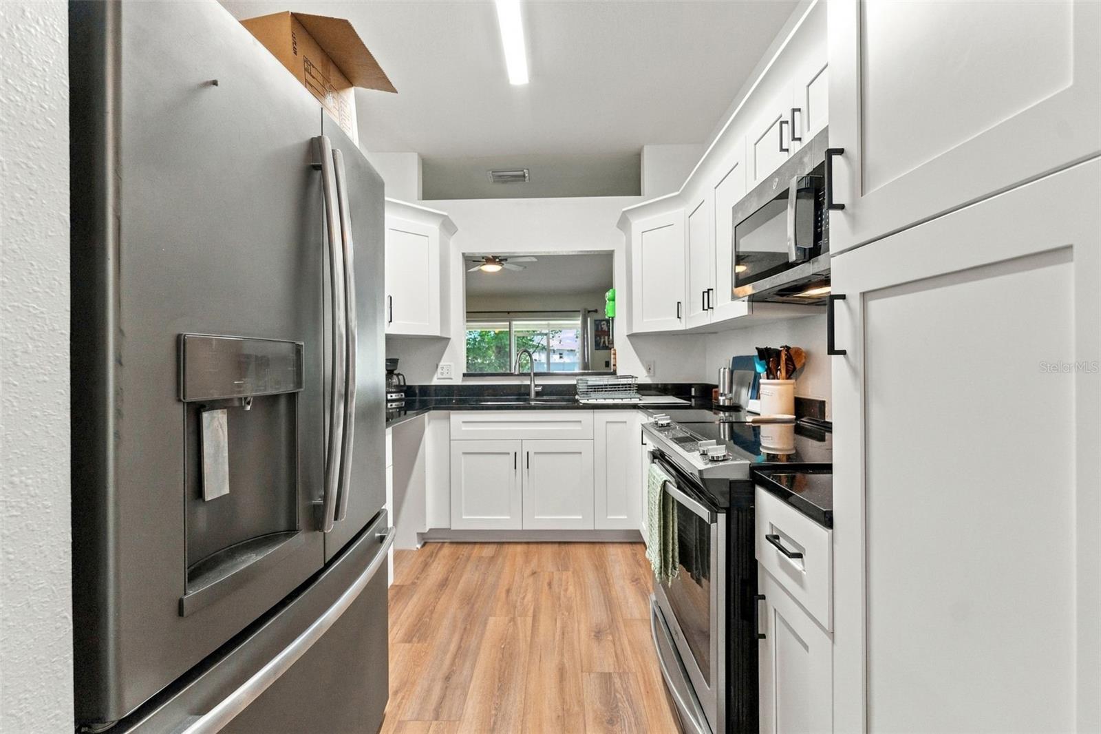 35229 JANINE DR — photo 6