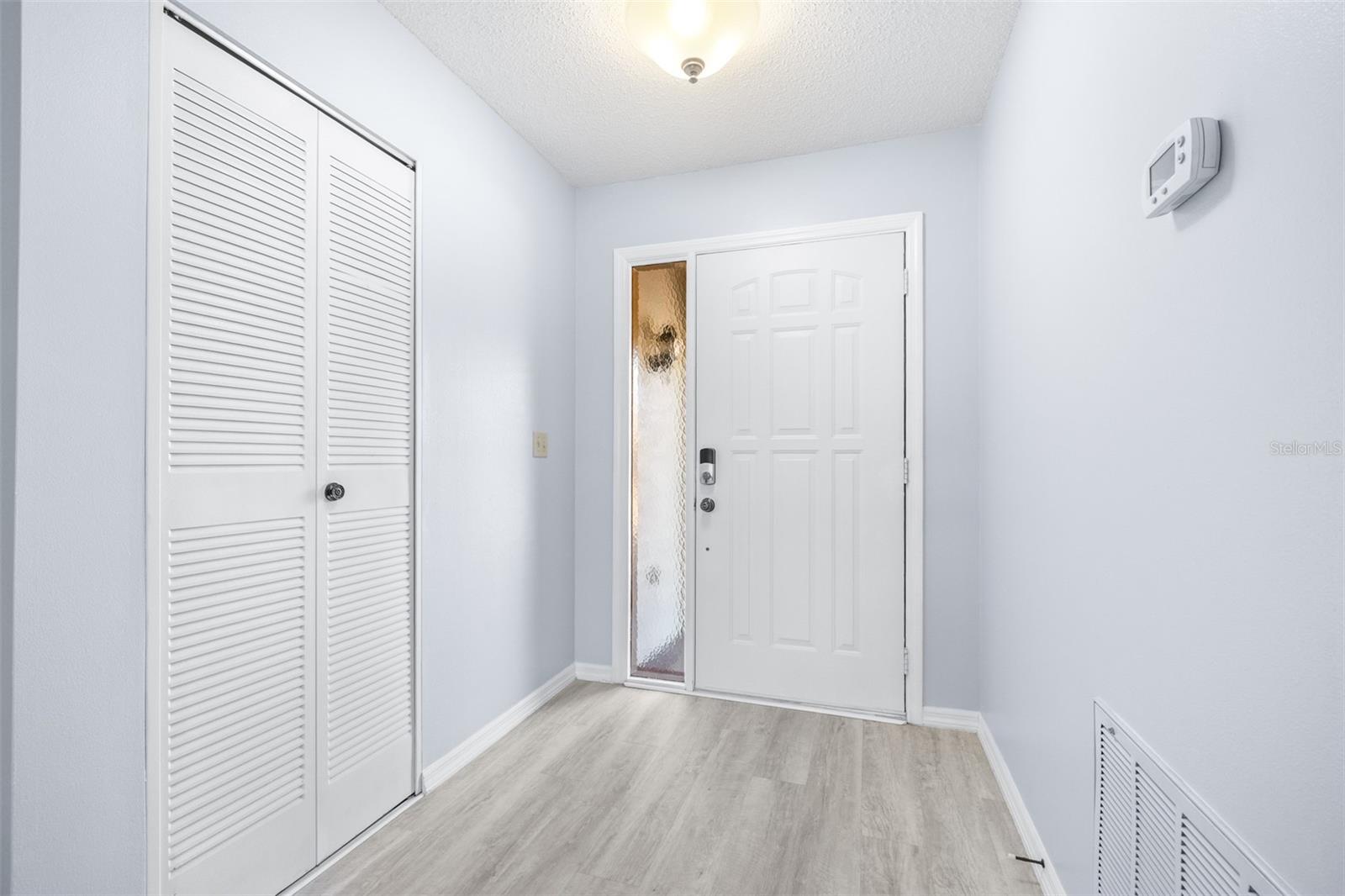 1521 LELAND DR — photo 2