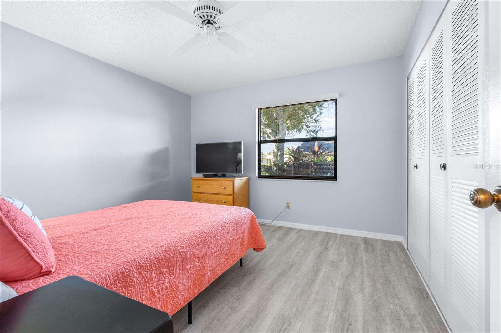1521 LELAND DR — photo 13