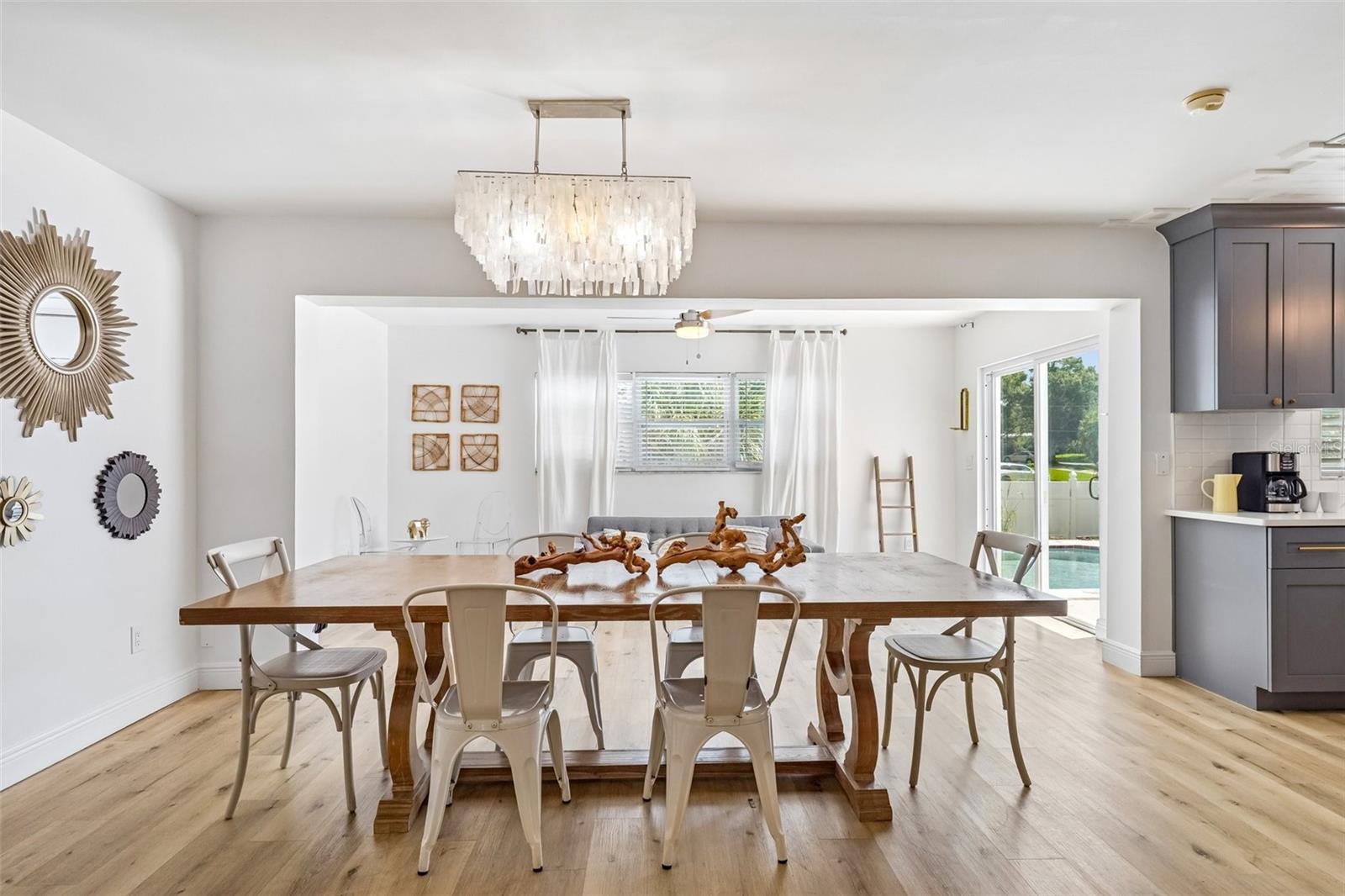 235 OVERBROOK DR E — photo 11