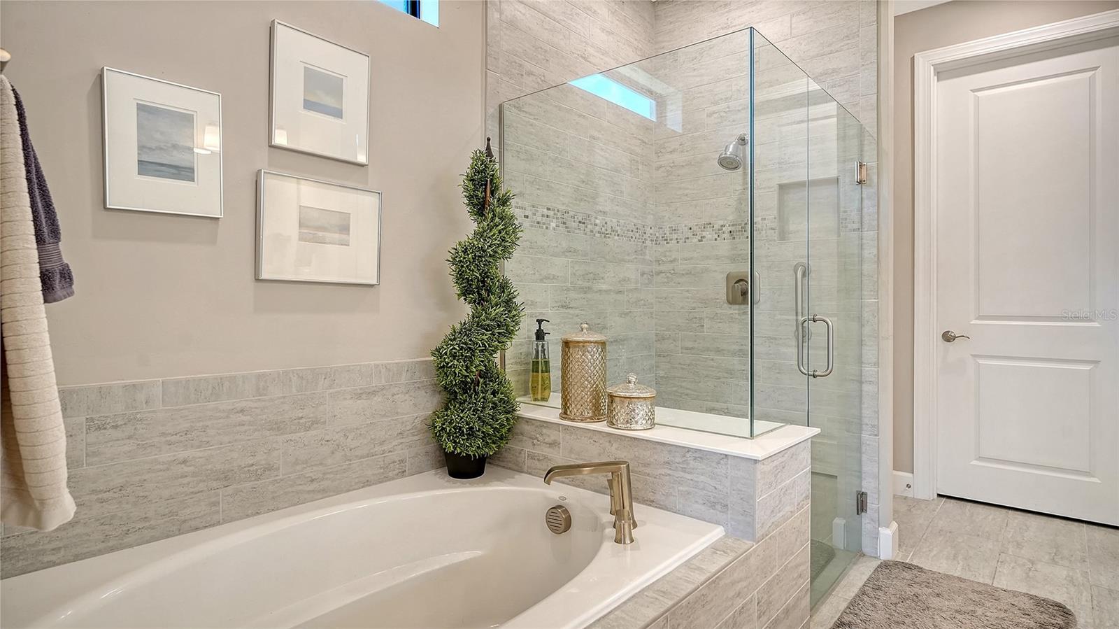 12422 WOOD FERN CT — photo 22