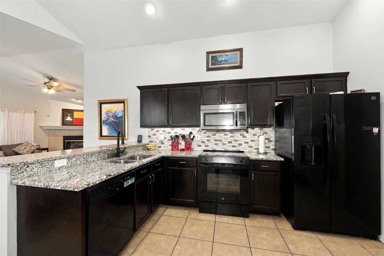 1783 WOOD BROOK ST — photo 31