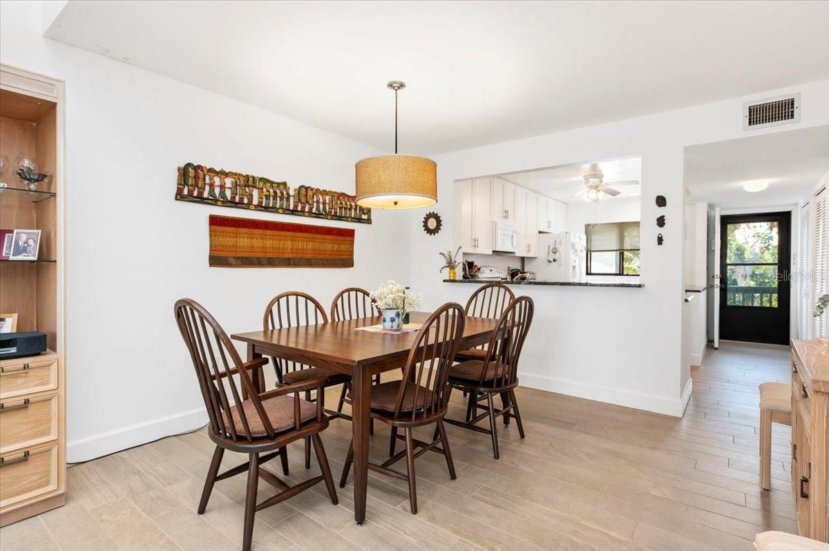 1519 PELICAN POINT DR #288 — photo 11