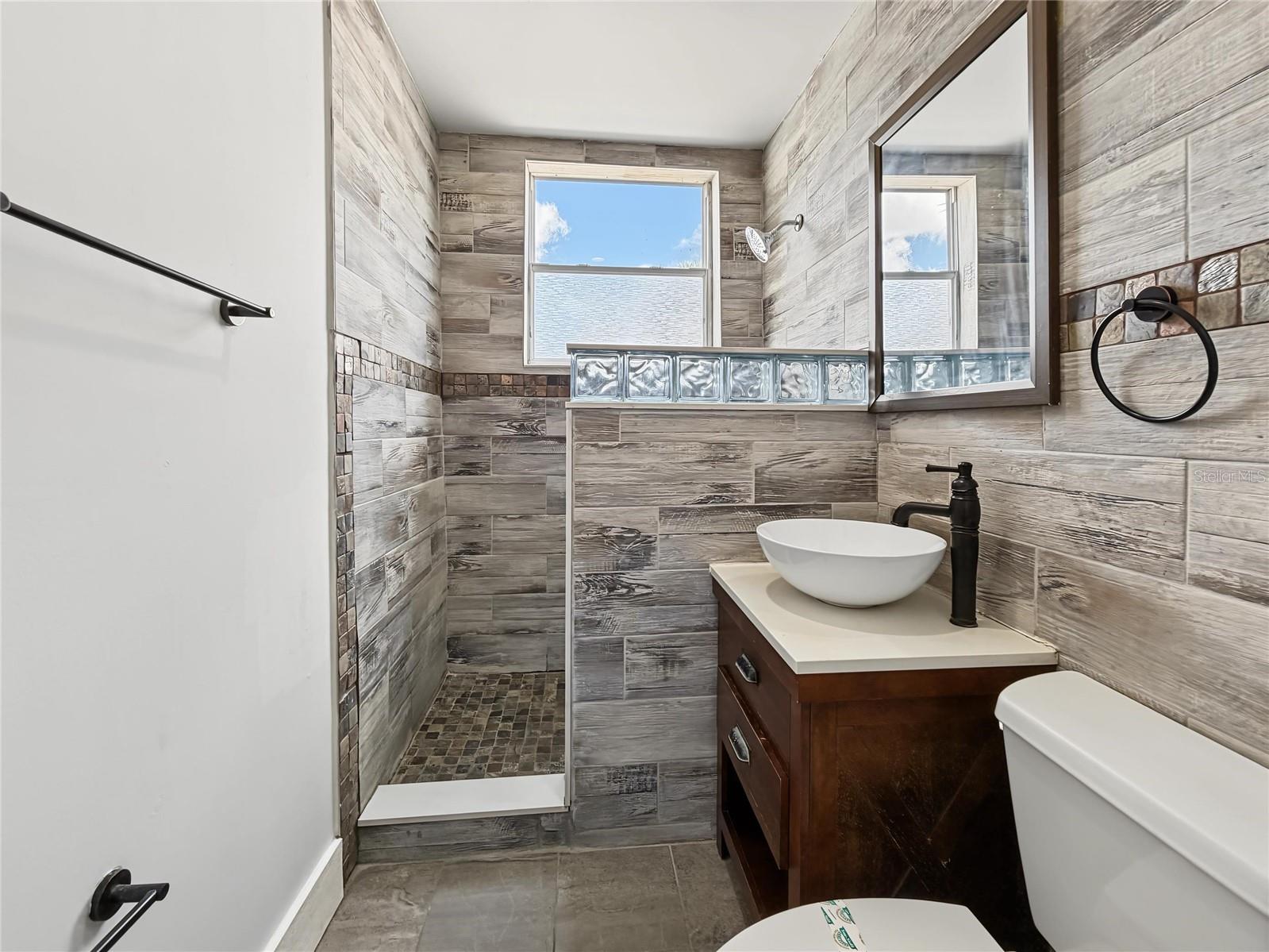 408 ARMADA RD S #1 — photo 9