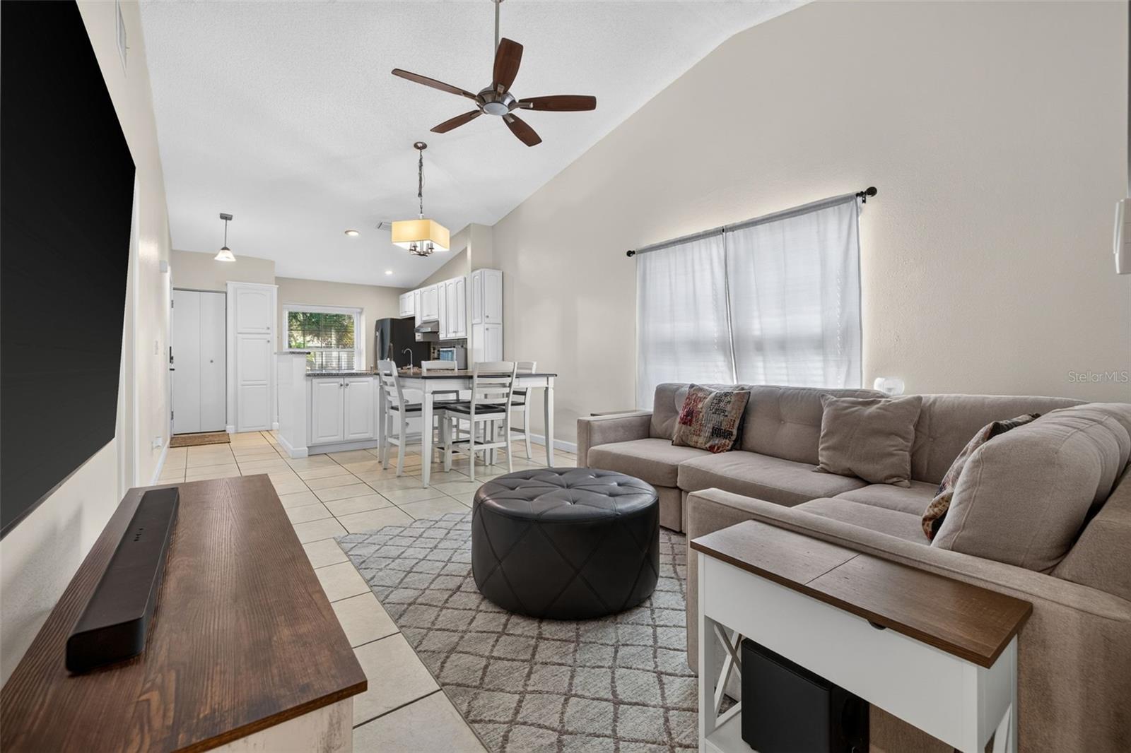 3911 EL CAMINO CT — photo 3