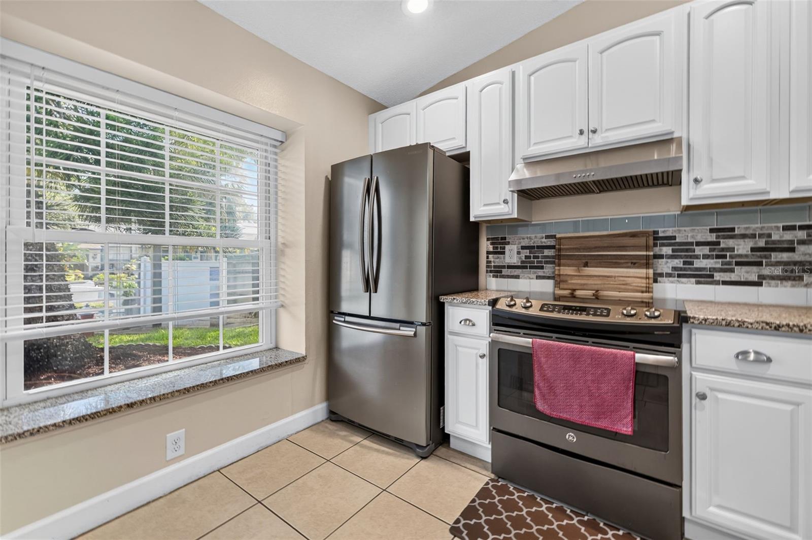 3911 EL CAMINO CT — photo 6