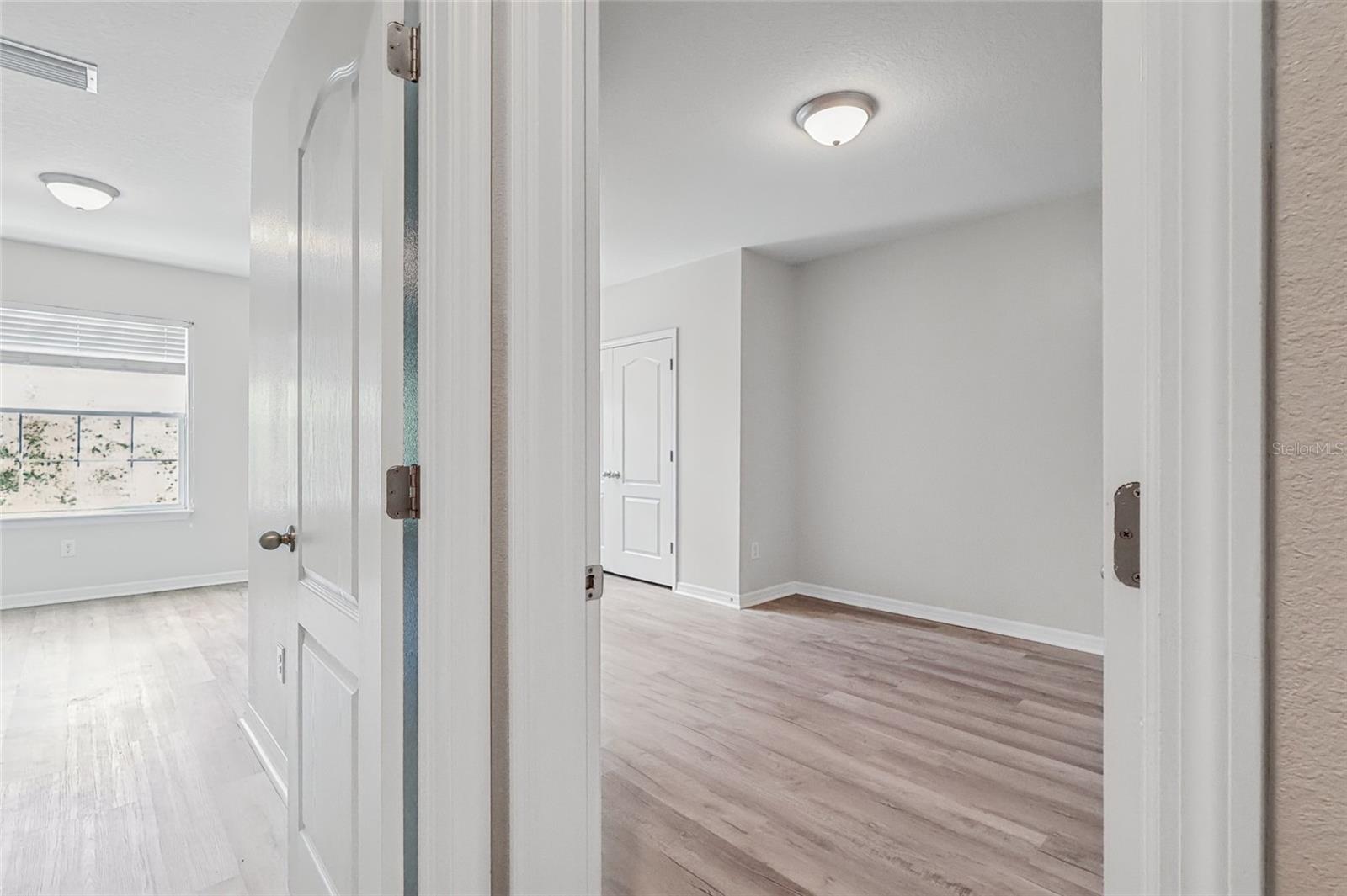 12713 LEXINGTON RIDGE ST — photo 33