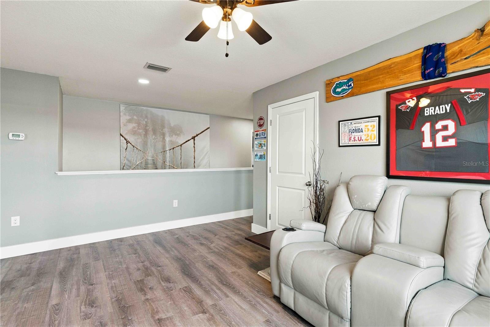 14961 FLOWING GOLD DR — photo 35