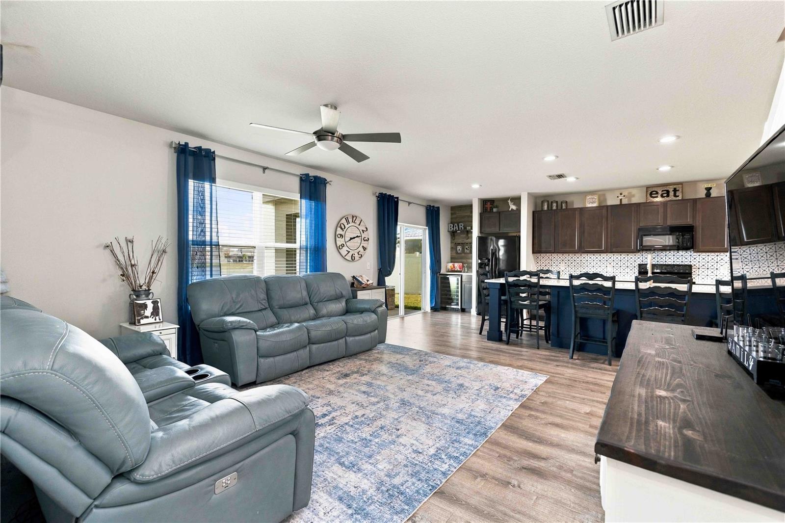 14961 FLOWING GOLD DR — photo 18