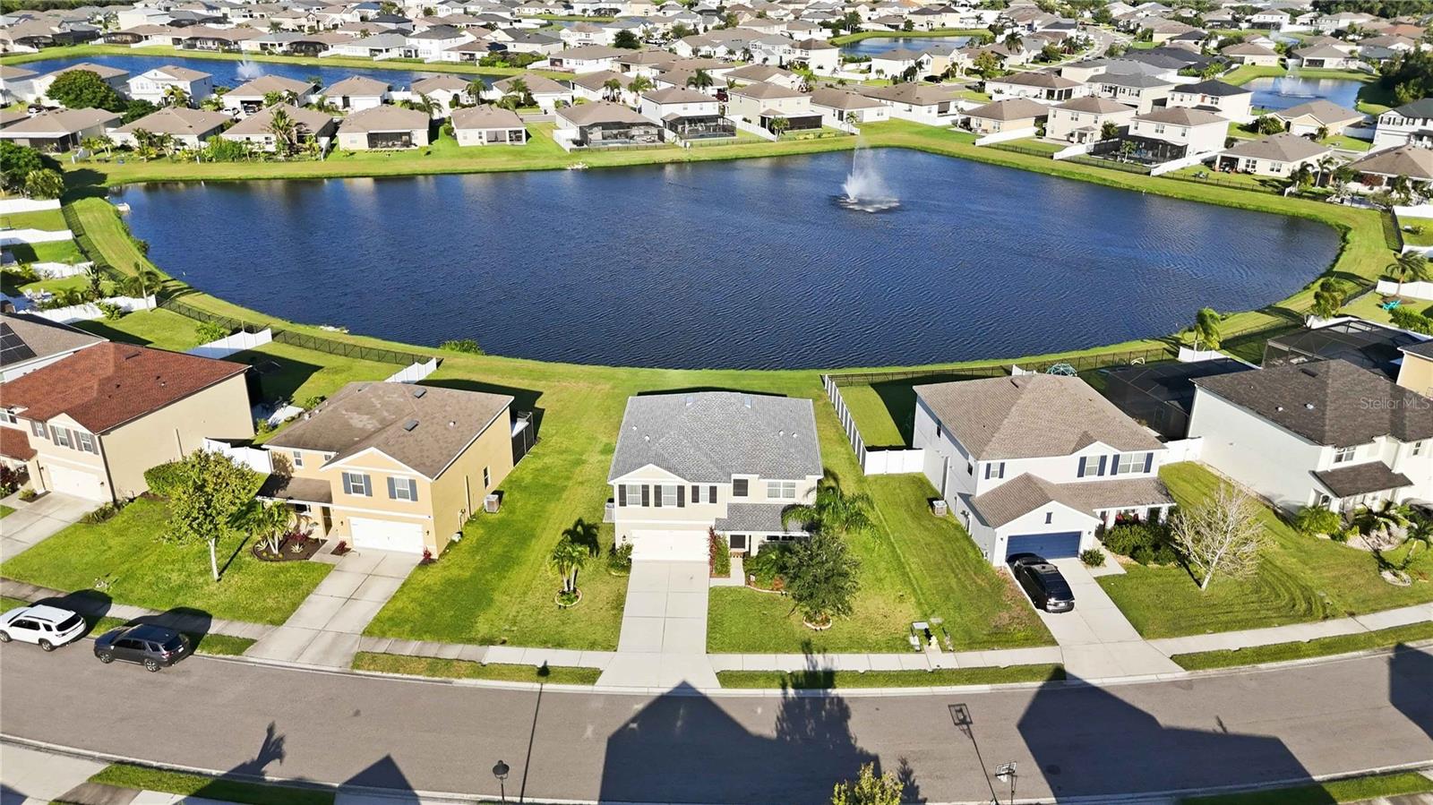 14961 FLOWING GOLD DR — photo 50