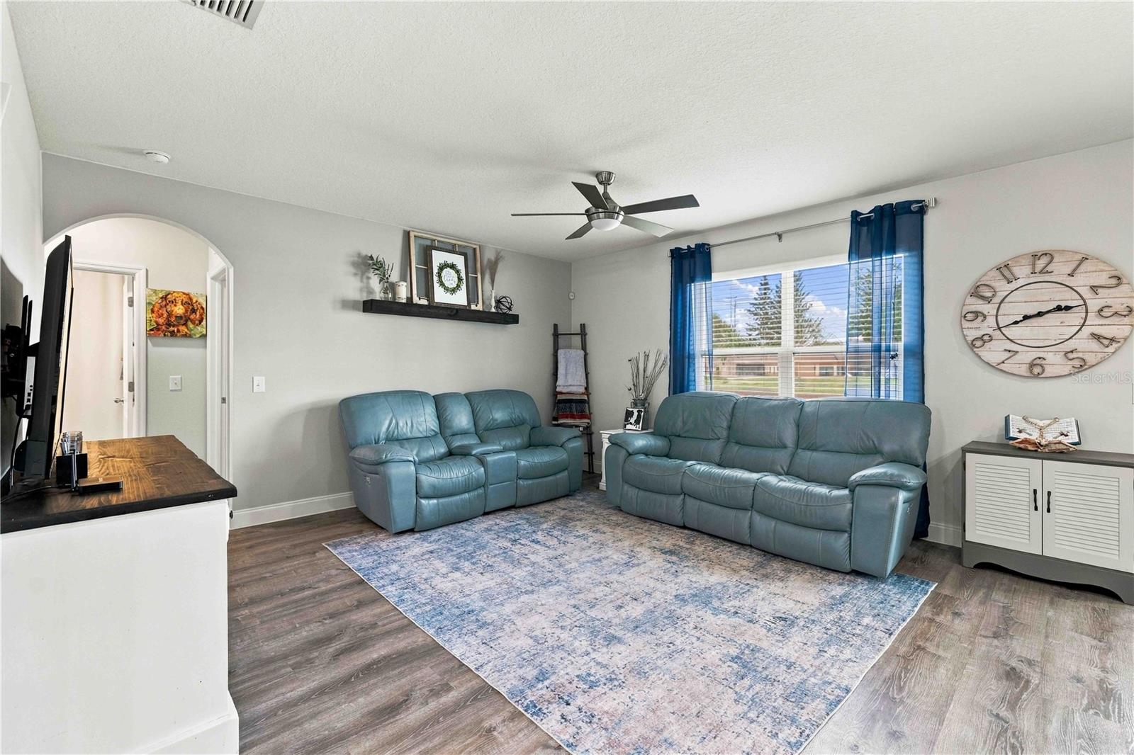 14961 FLOWING GOLD DR — photo 17