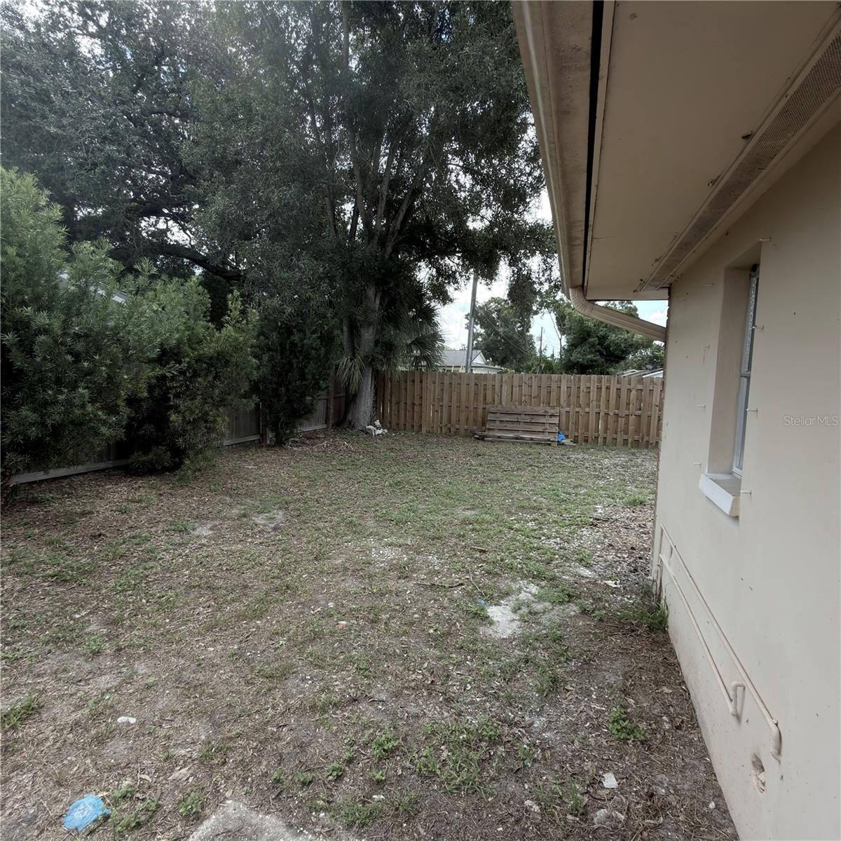 1405 N SATURN #1 — photo 16