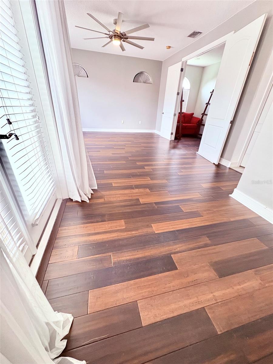 10432 LA MIRAGE CT — photo 11