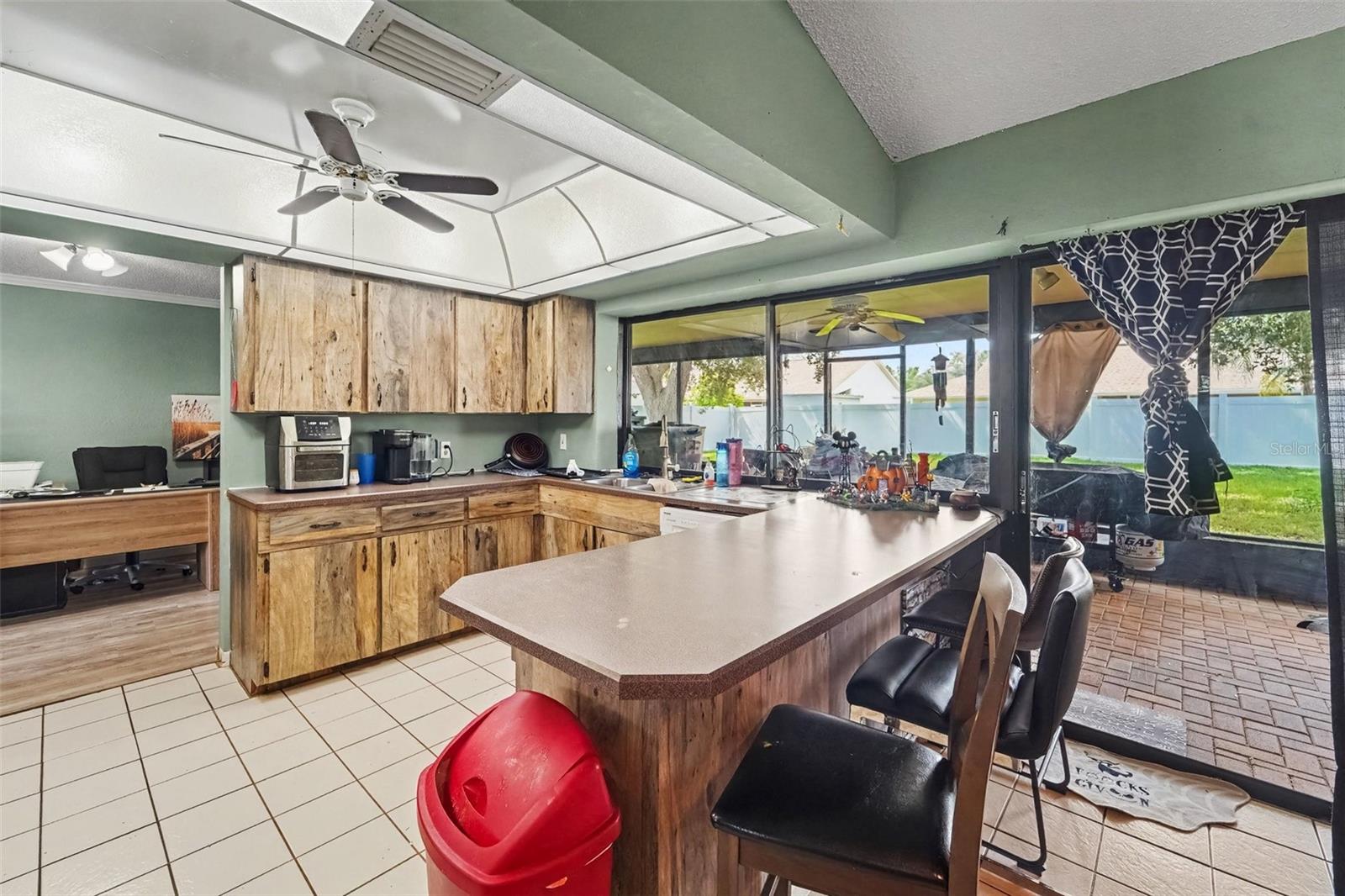 7606 WILLOW BROOK CT — photo 10