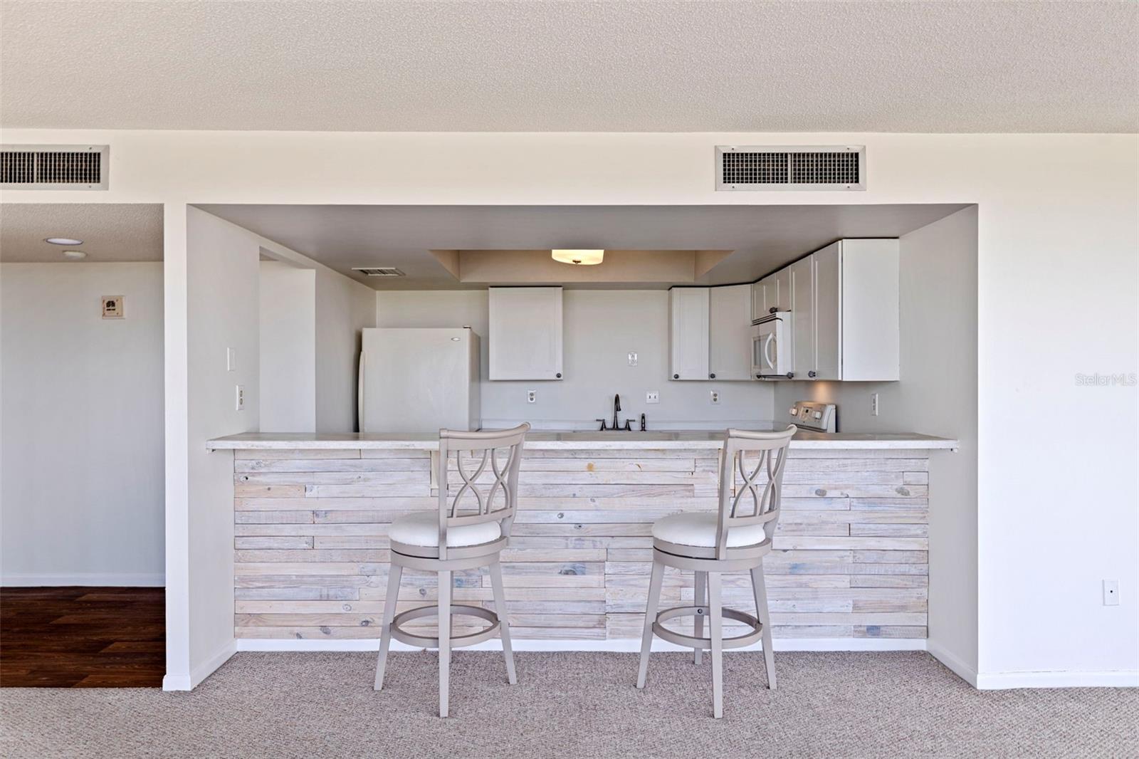 7600 BAYSHORE DR #208 — photo 10