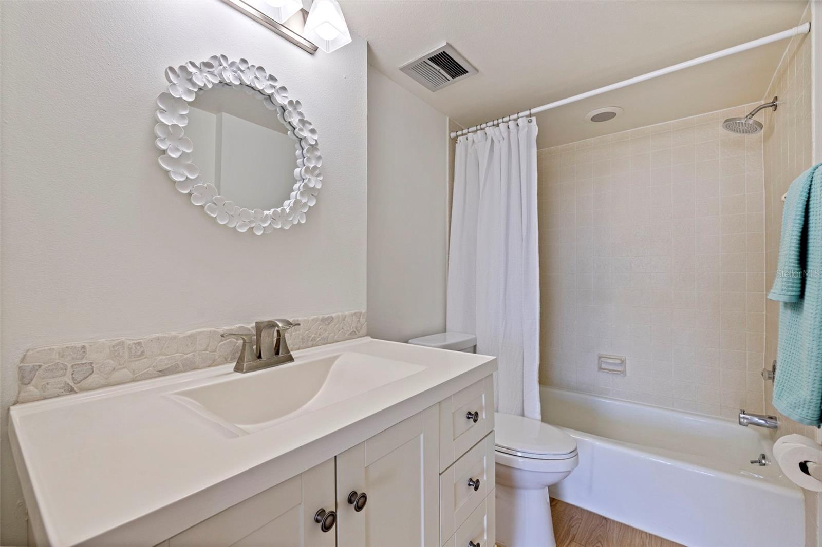 7600 BAYSHORE DR #208 — photo 20