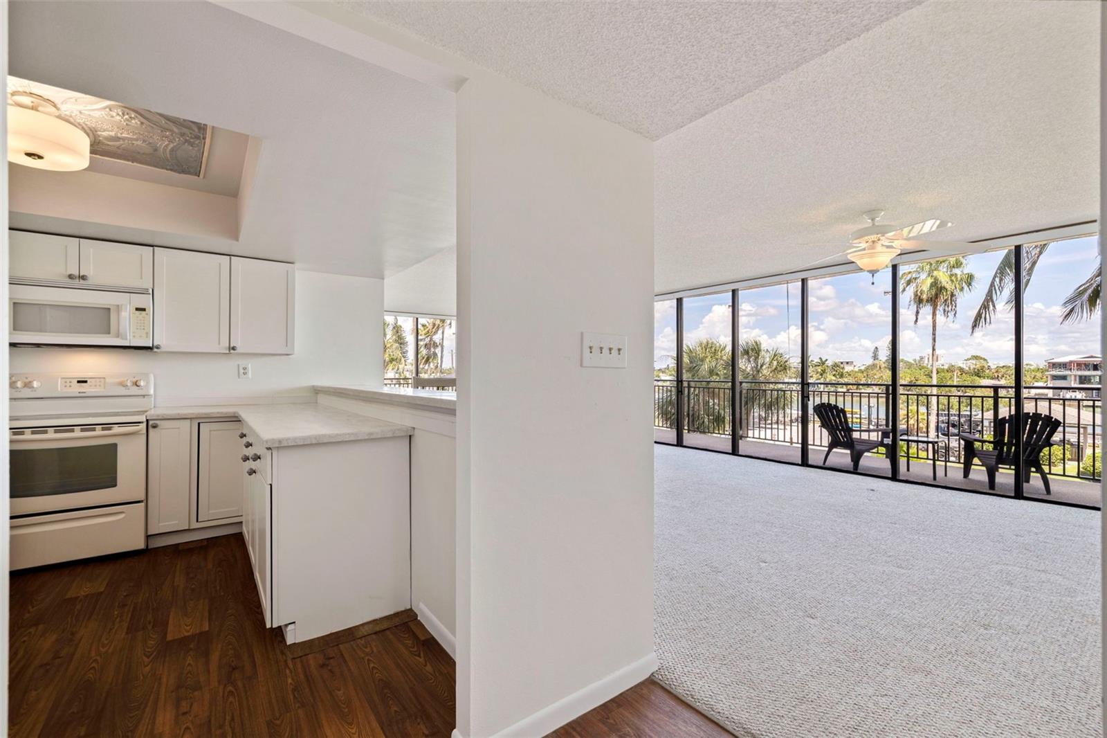 7600 BAYSHORE DR #208 — photo 14