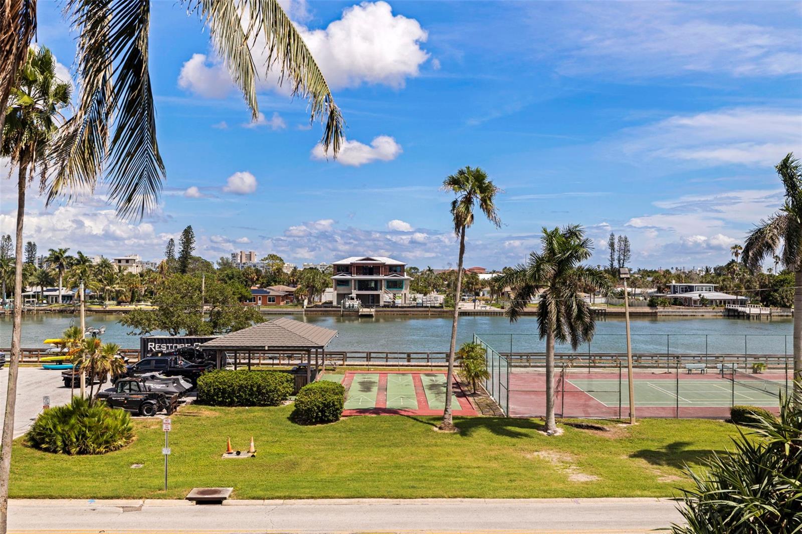 7600 BAYSHORE DR #208 — photo 23