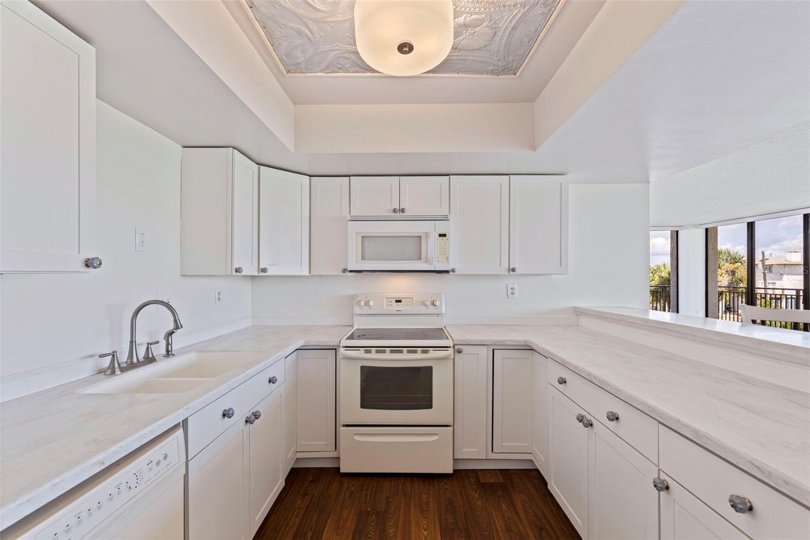 7600 BAYSHORE DR #208 — photo 12