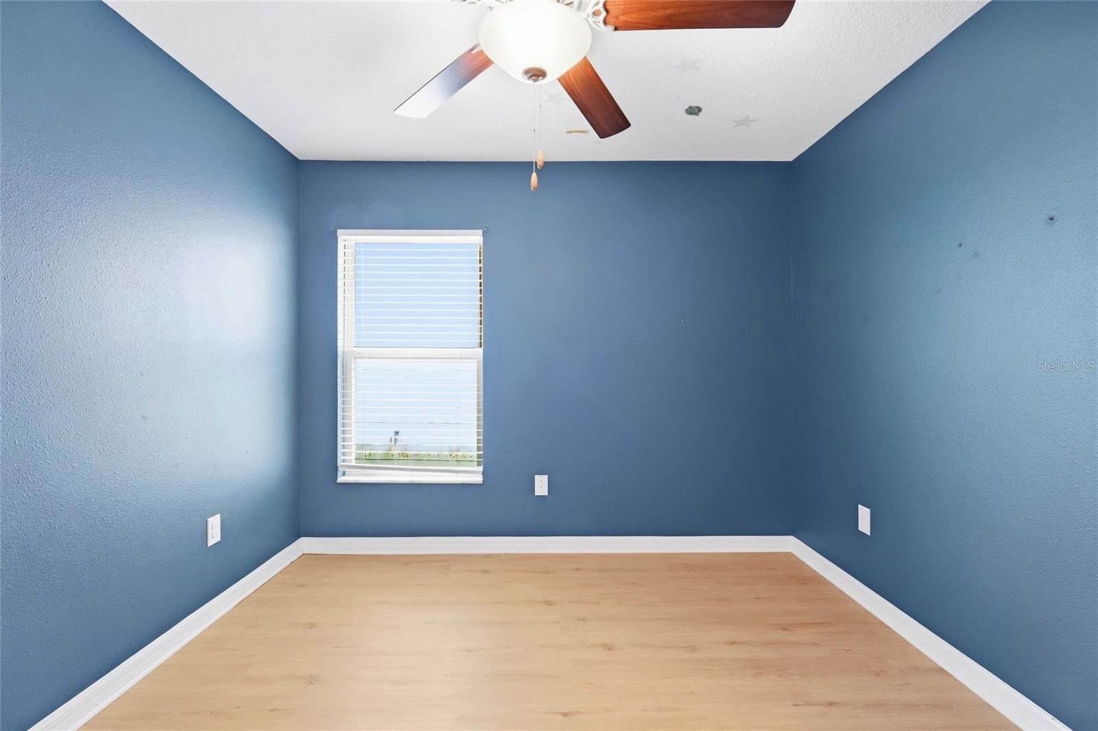 1423 GOLDEN GLOW DR — photo 46