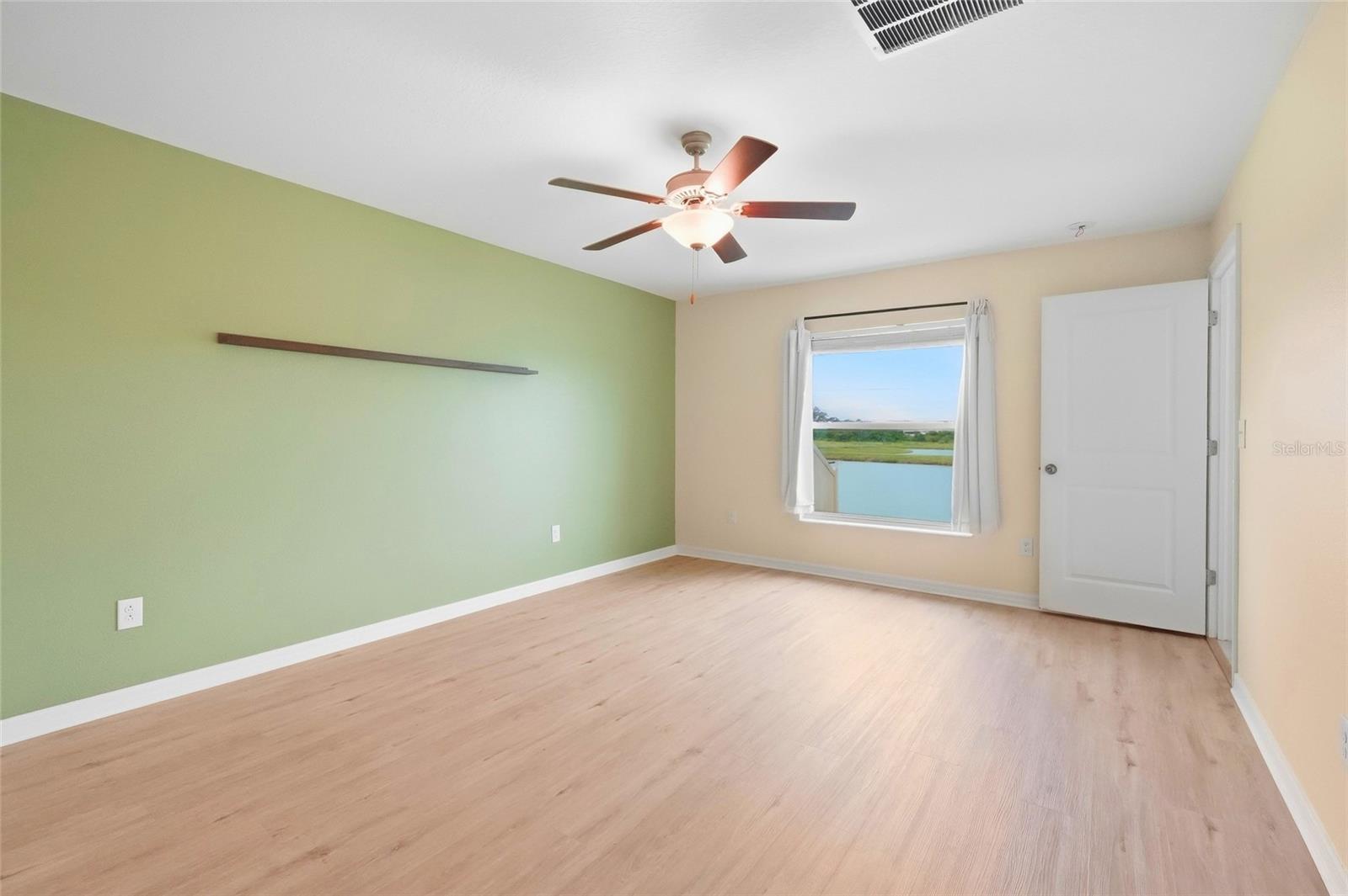 1423 GOLDEN GLOW DR — photo 31