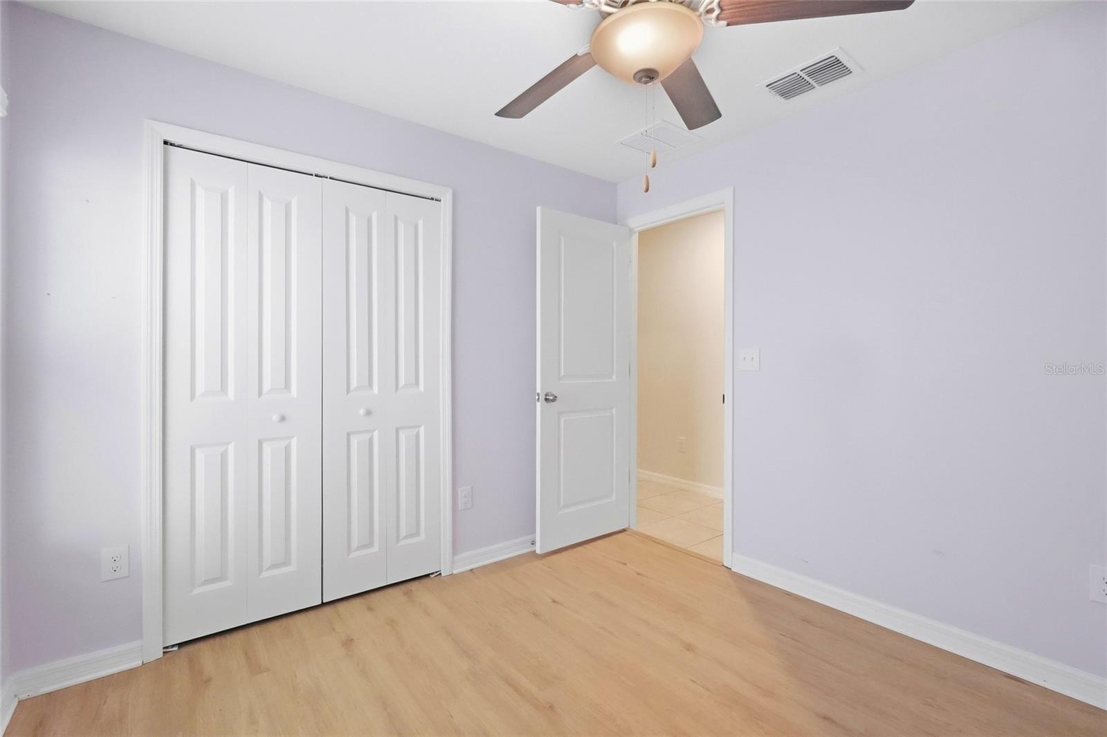 1423 GOLDEN GLOW DR — photo 52