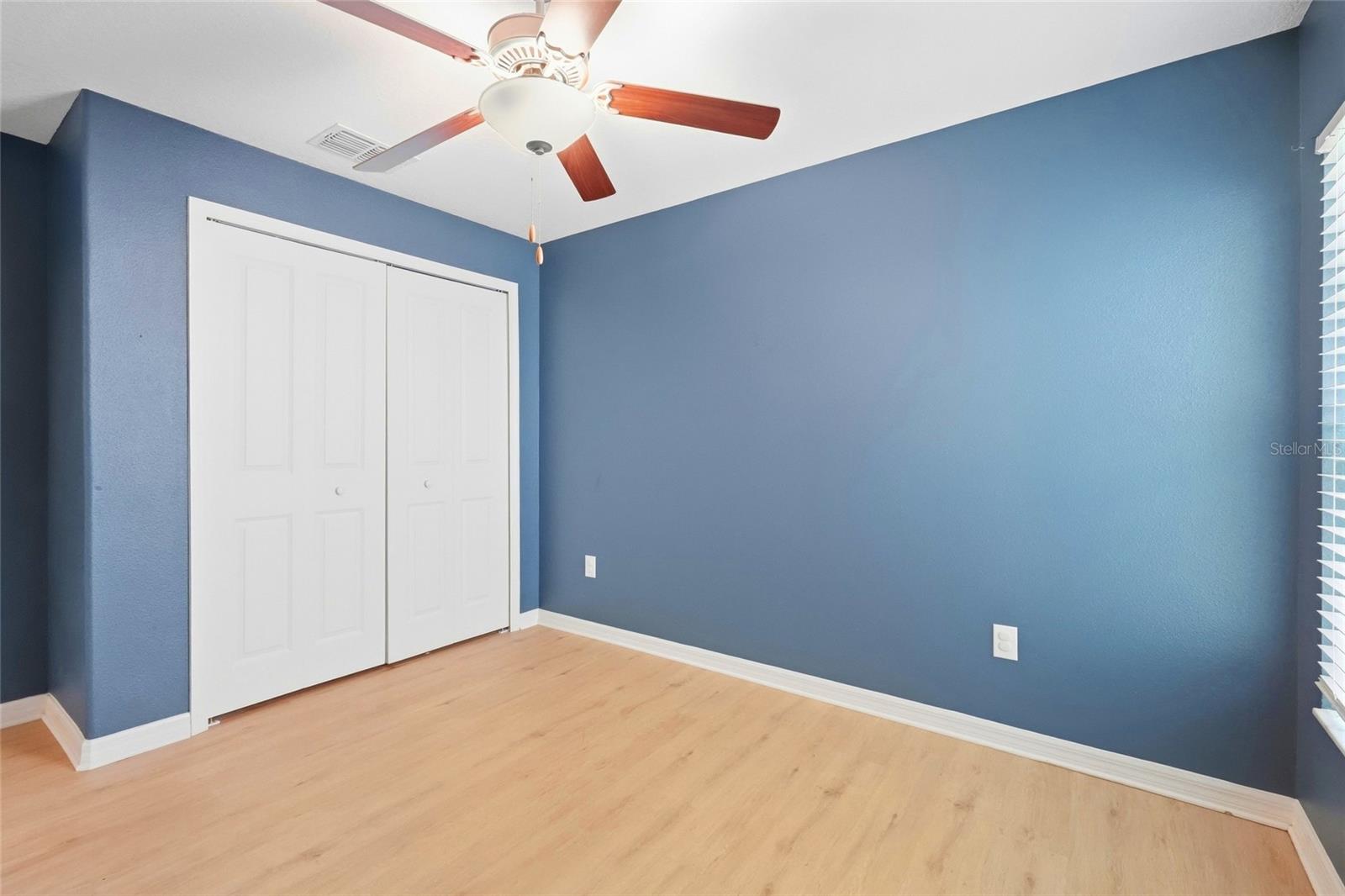 1423 GOLDEN GLOW DR — photo 47