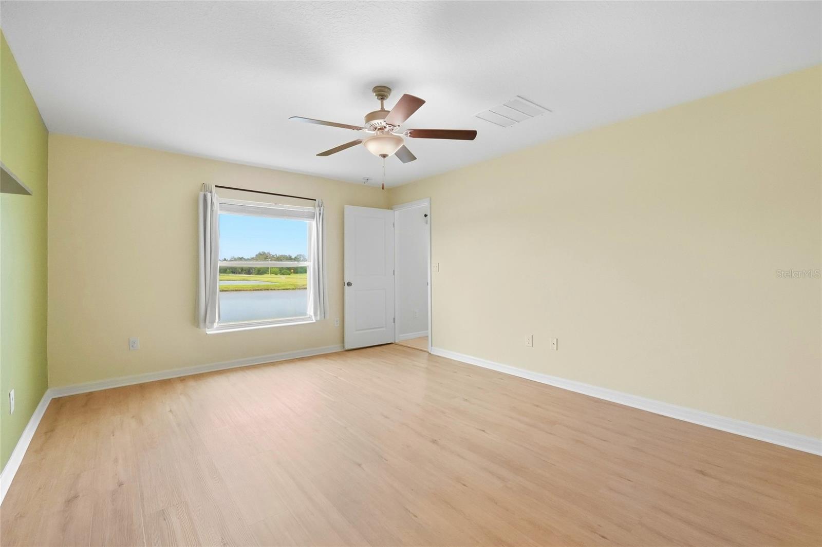 1423 GOLDEN GLOW DR — photo 34